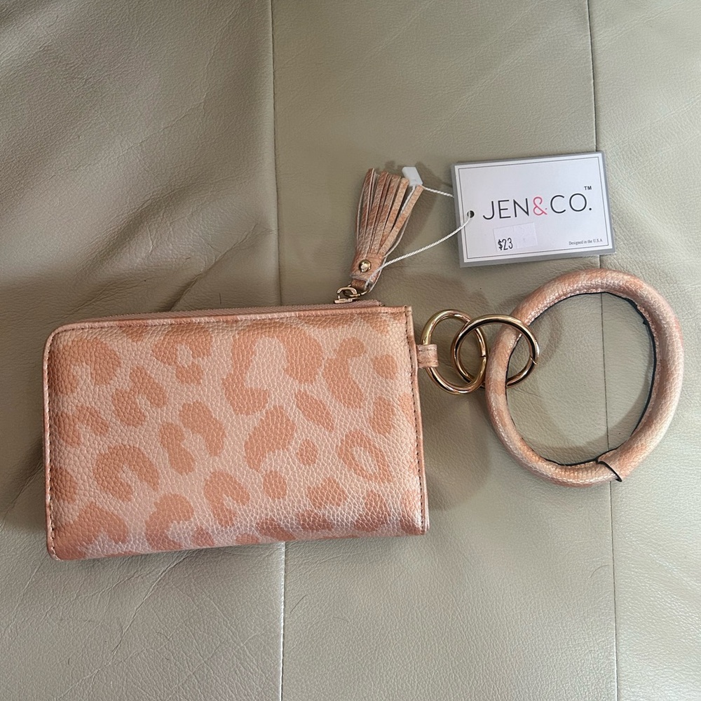 Jen & Co. Pink Leopard Wristlet